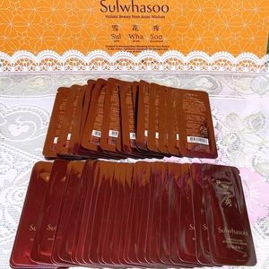 50pcs x SULWHASOO TIMETREASURE INVIGORATING SERUM(Total 50ml)